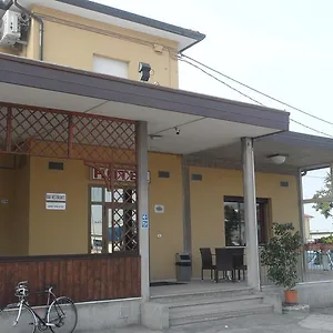 ** Hotel Autostop Duardì Italia
